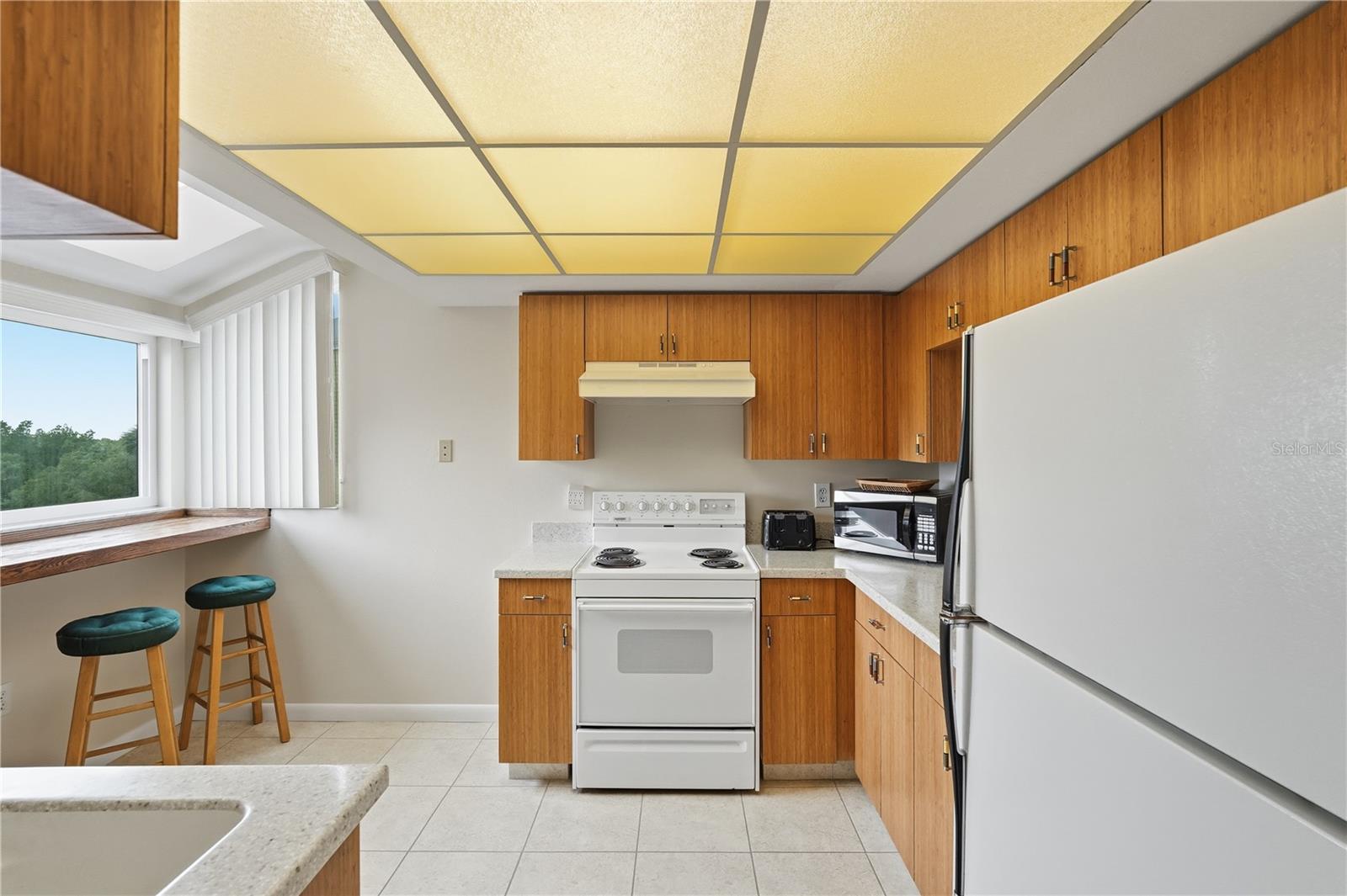 Image 7 of 27 For 1500 Sunset Road C10