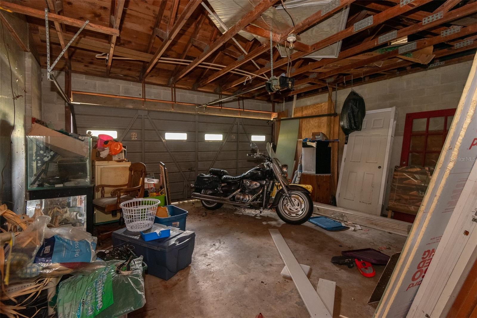 Image 22 of 43 For 840 Pineapple Road