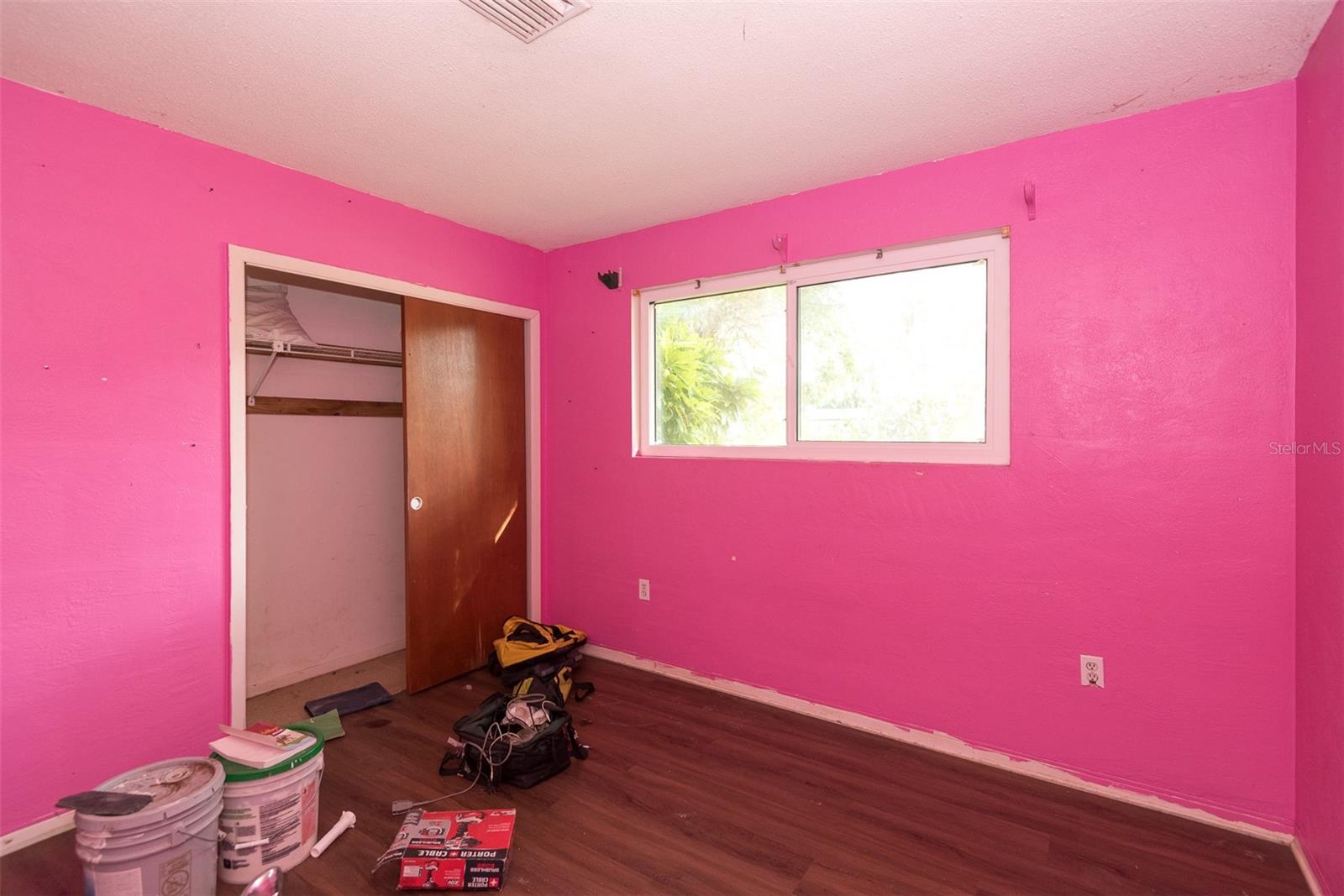 Image 30 of 43 For 840 Pineapple Road