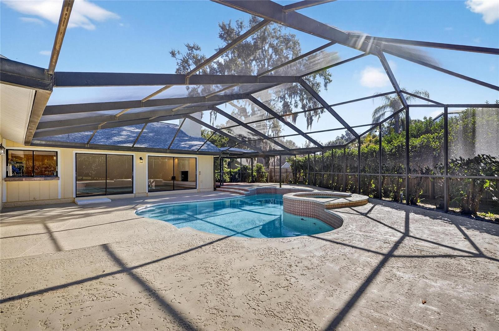 Image 16 of 77 For 511 Sportsman Park Drive