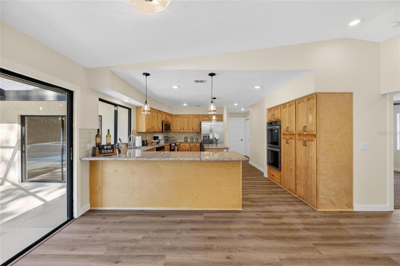 Image 42 of 77 For 511 Sportsman Park Drive