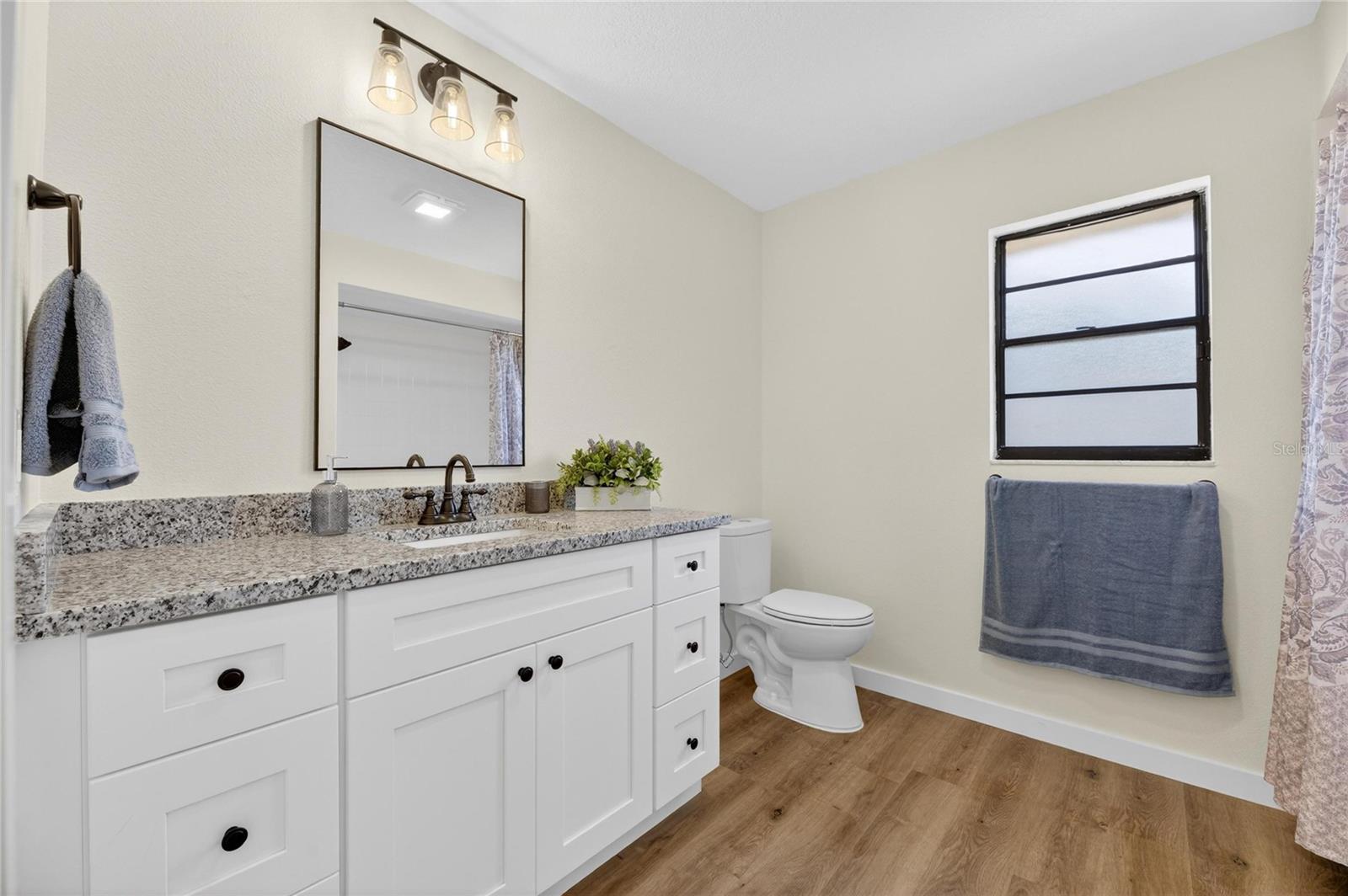 Image 73 of 77 For 511 Sportsman Park Drive