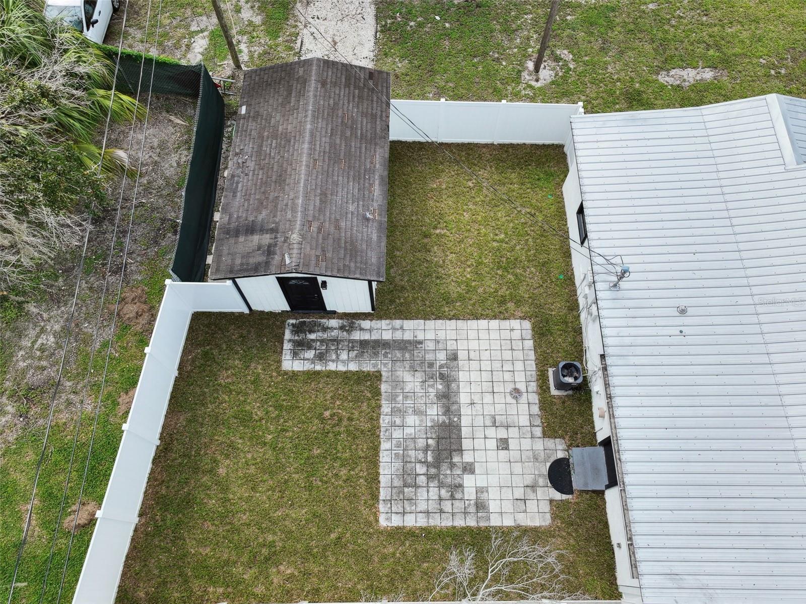 Image 27 of 27 For 3901 Ola Avenue