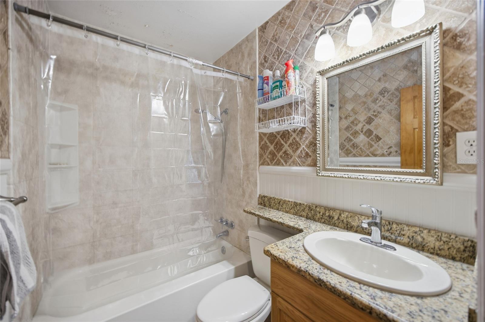 Image 18 of 36 For 10812 60th Avenue