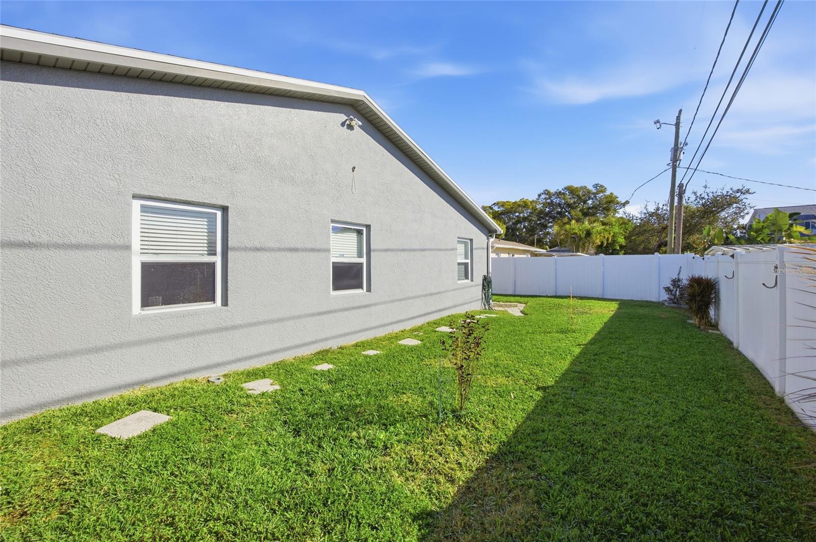 Image 28 of 36 For 10812 60th Avenue