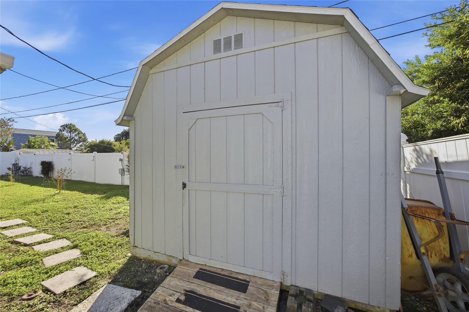 Image 29 of 36 For 10812 60th Avenue