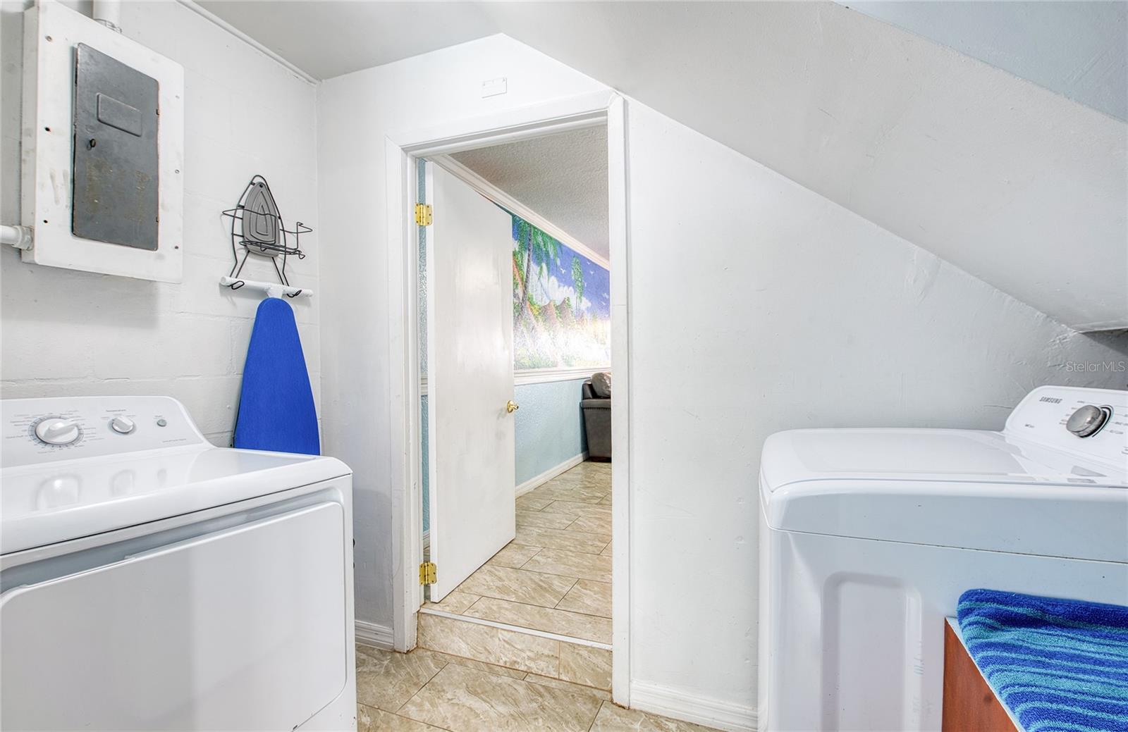 Image 16 of 42 For 6724 77th Avenue N