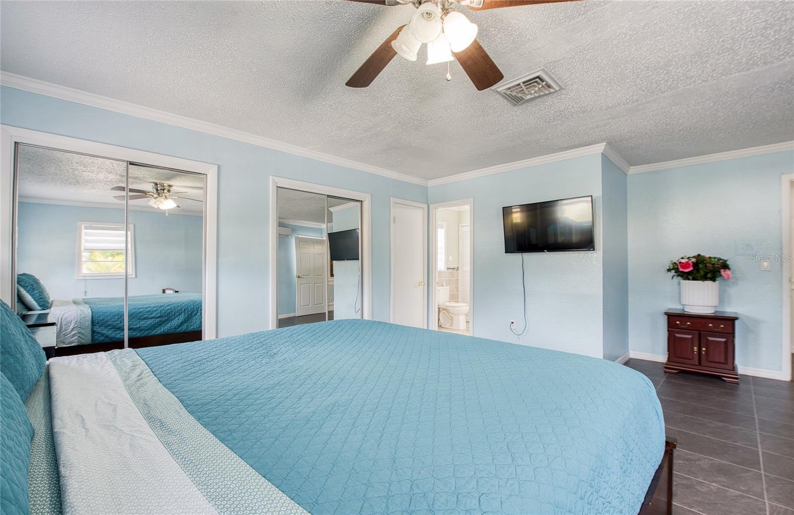 Image 24 of 42 For 6724 77th Avenue N