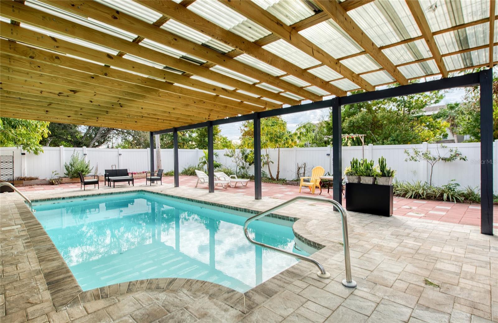 Image 36 of 42 For 6724 77th Avenue N