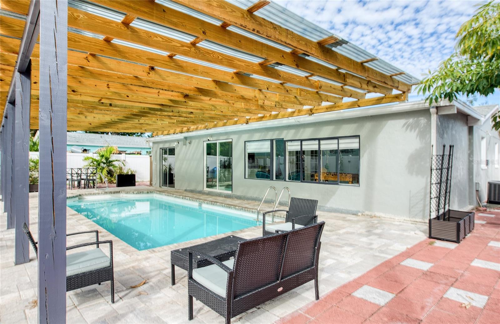 Image 41 of 42 For 6724 77th Avenue N