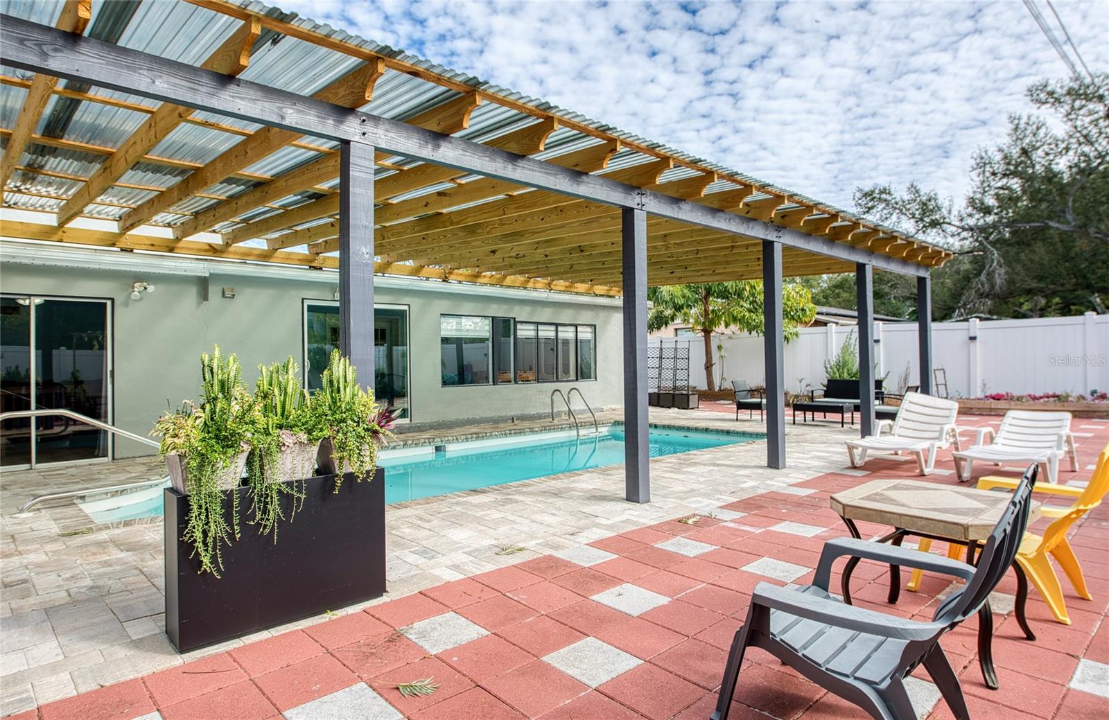 Image 42 of 42 For 6724 77th Avenue N