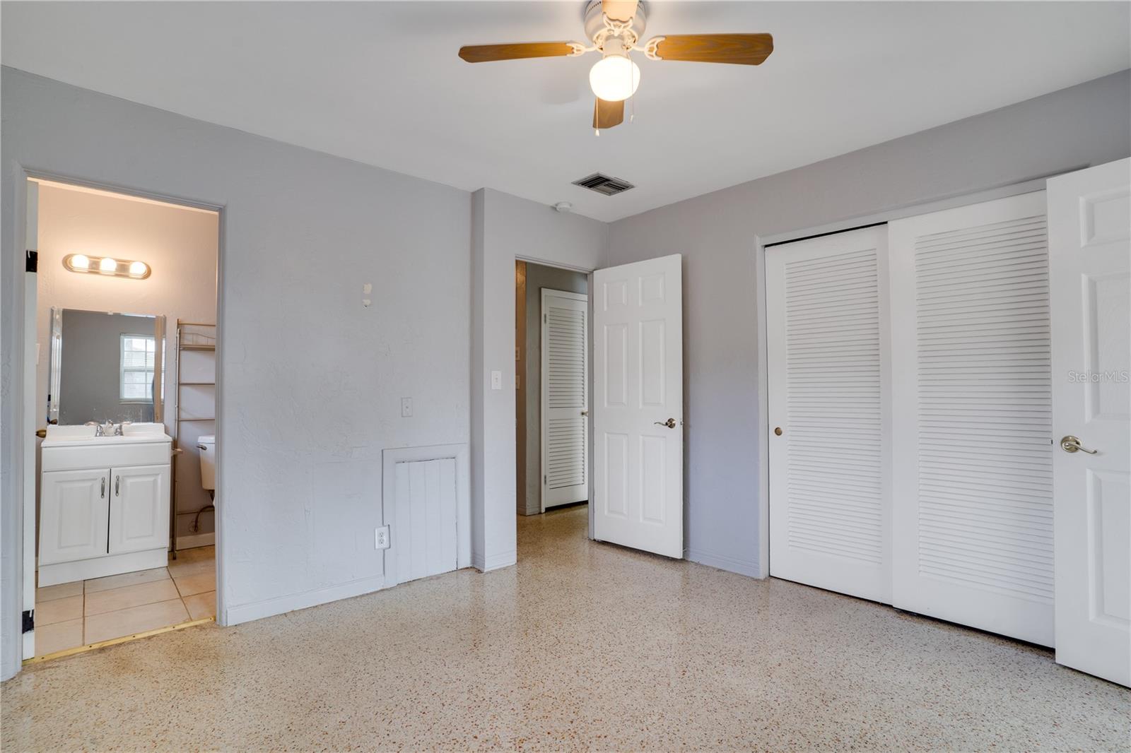 Image 15 of 29 For 6238 13th Avenue S