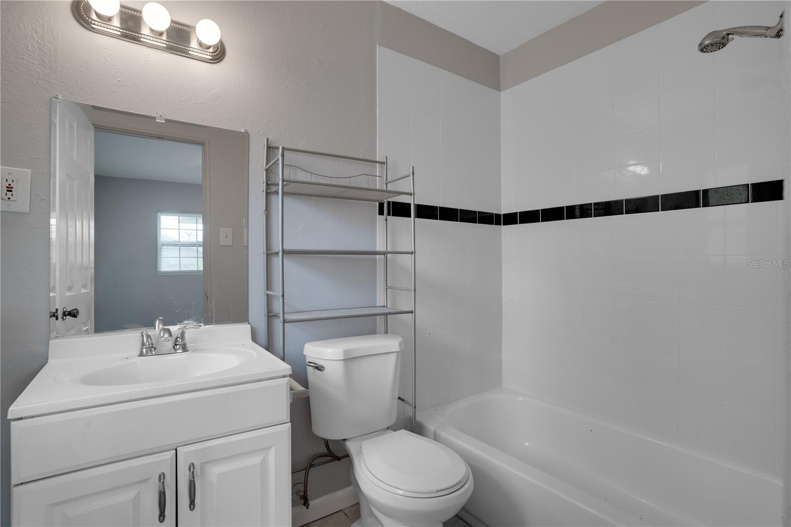 Image 16 of 29 For 6238 13th Avenue S