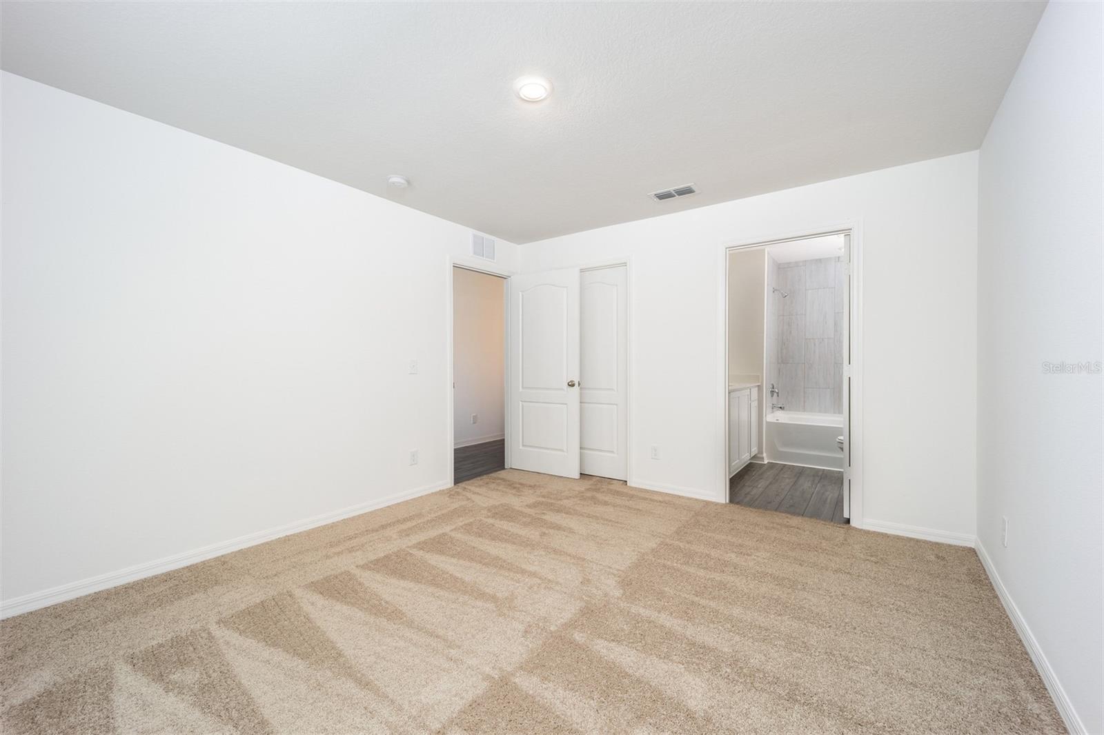 Image 9 of 14 For 3192 Seville Street