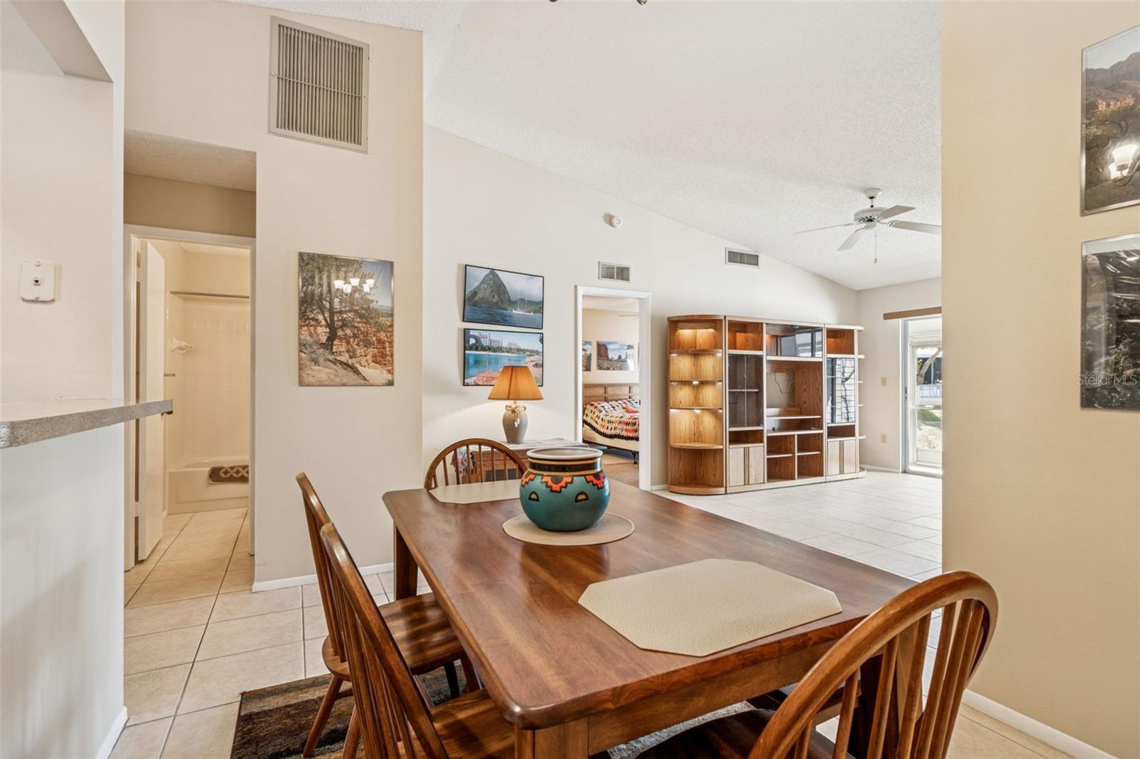 Image 25 of 61 For 3121 Beecher Drive E A