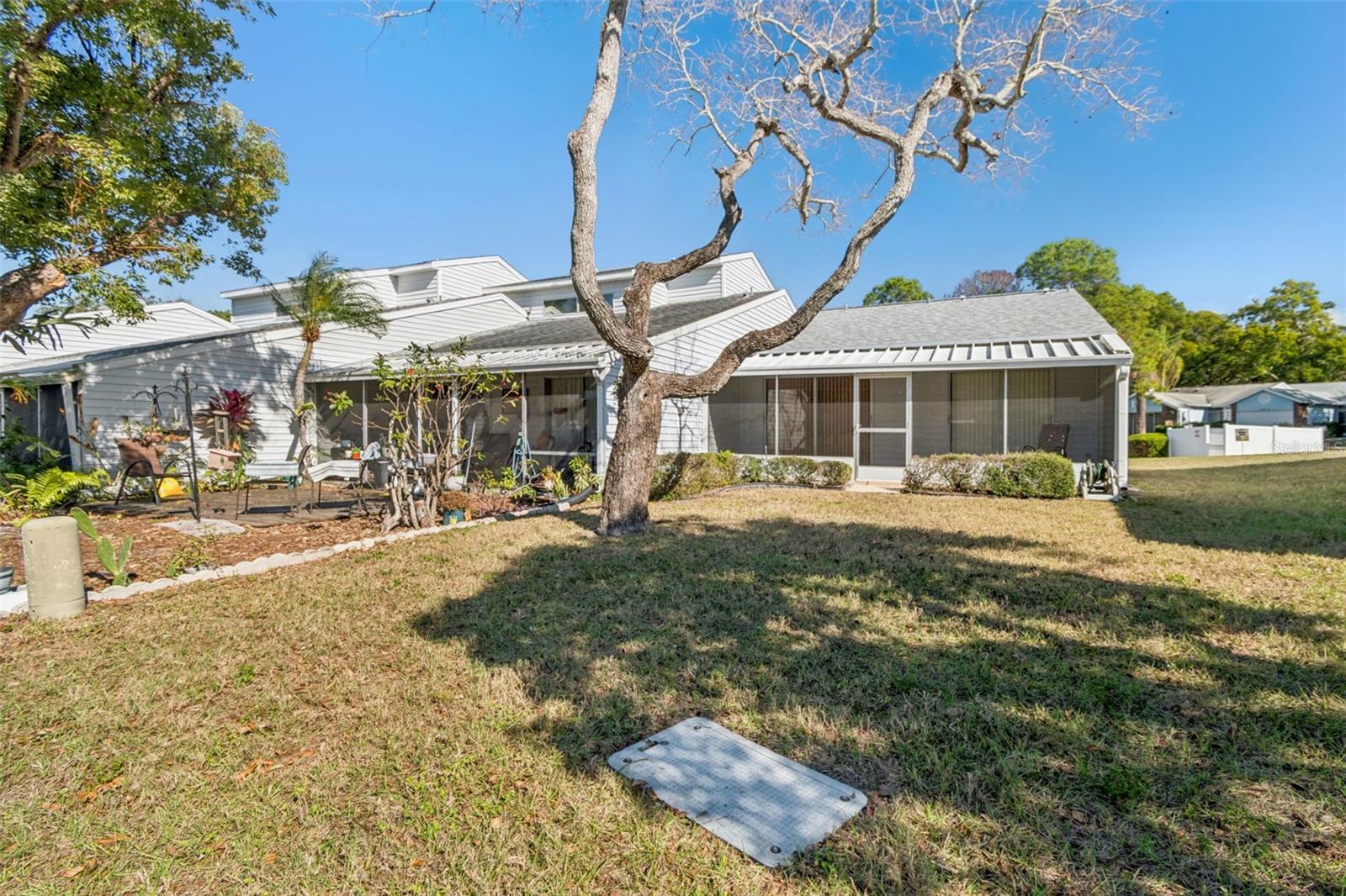 Image 43 of 61 For 3121 Beecher Drive E A