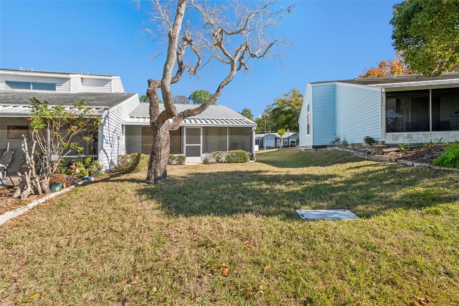 Image 46 of 61 For 3121 Beecher Drive E A