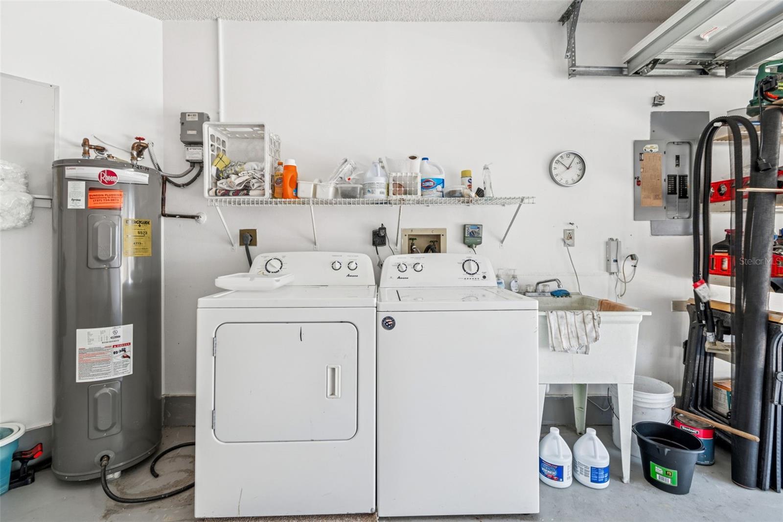 Image 47 of 61 For 3121 Beecher Drive E A