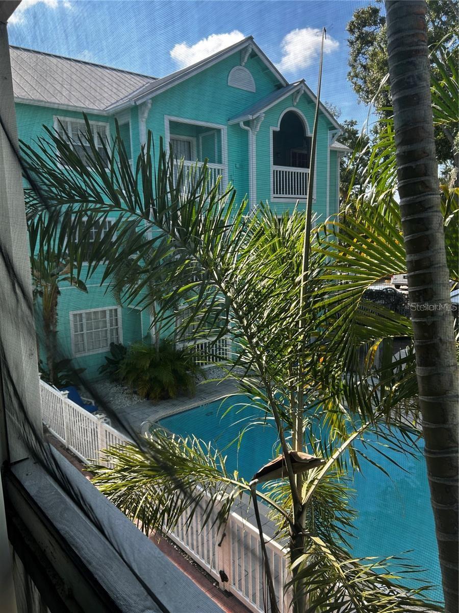 Image 43 of 45 For 3002 Cleveland Street B7