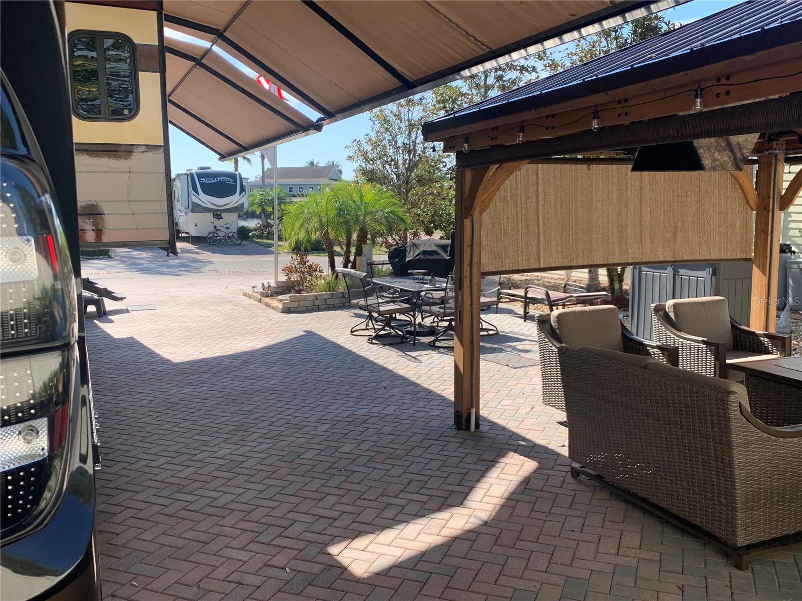 Image 11 of 18 For 6849 Amanda Vista Circle