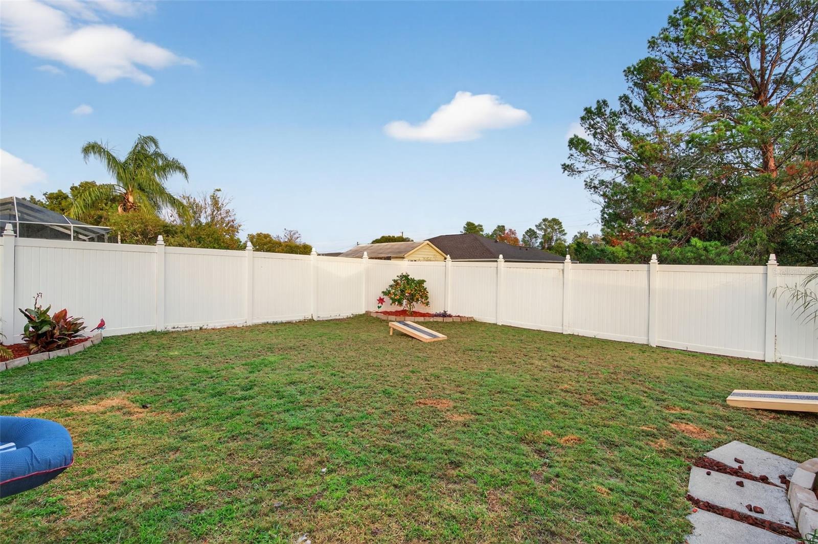 Listing photo id 53 for 4156 Candler Avenue