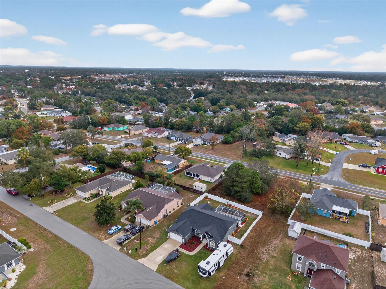 Listing photo id 55 for 4156 Candler Avenue