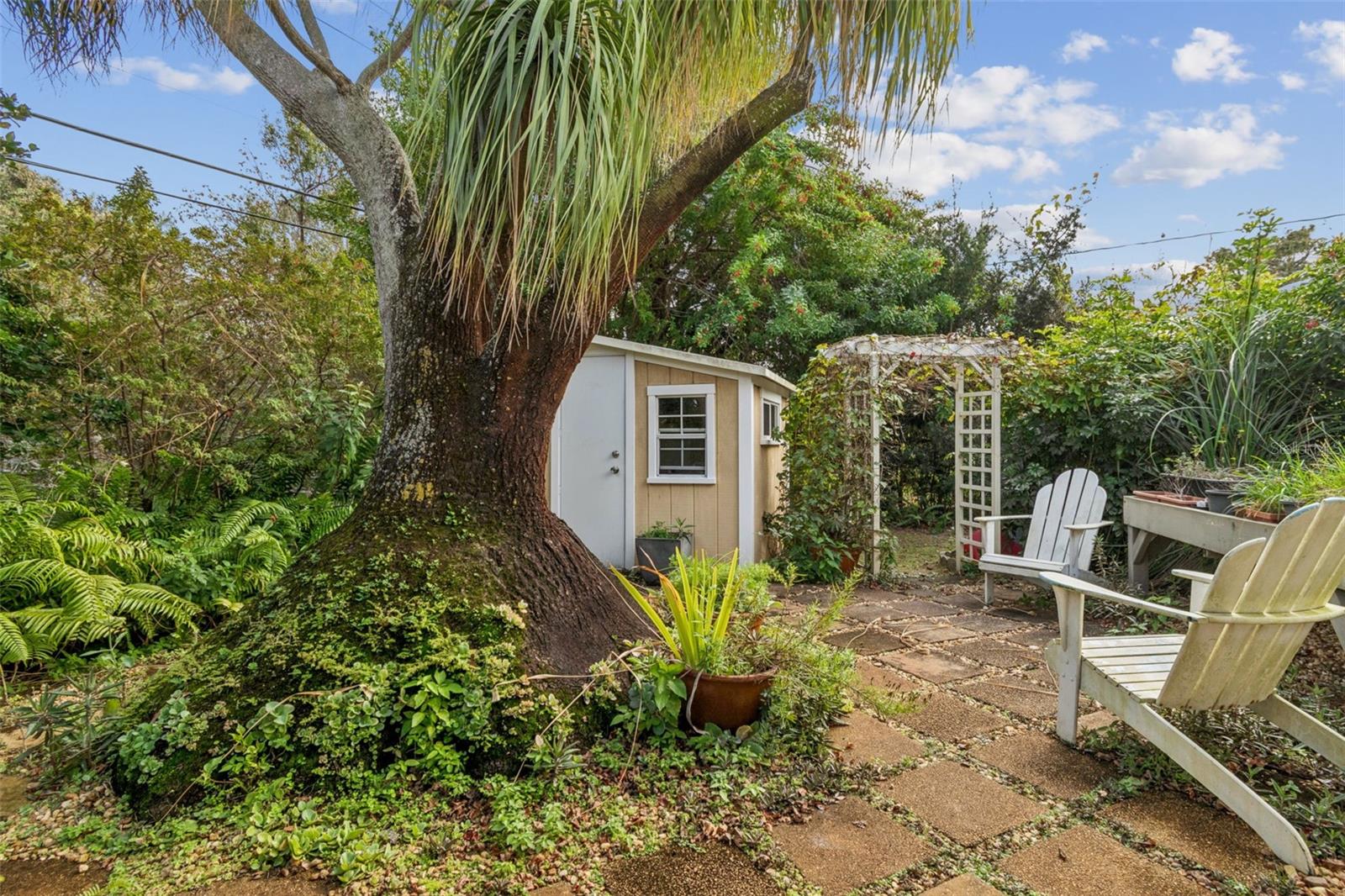 Image 43 of 66 For 1399 Embassy Drive