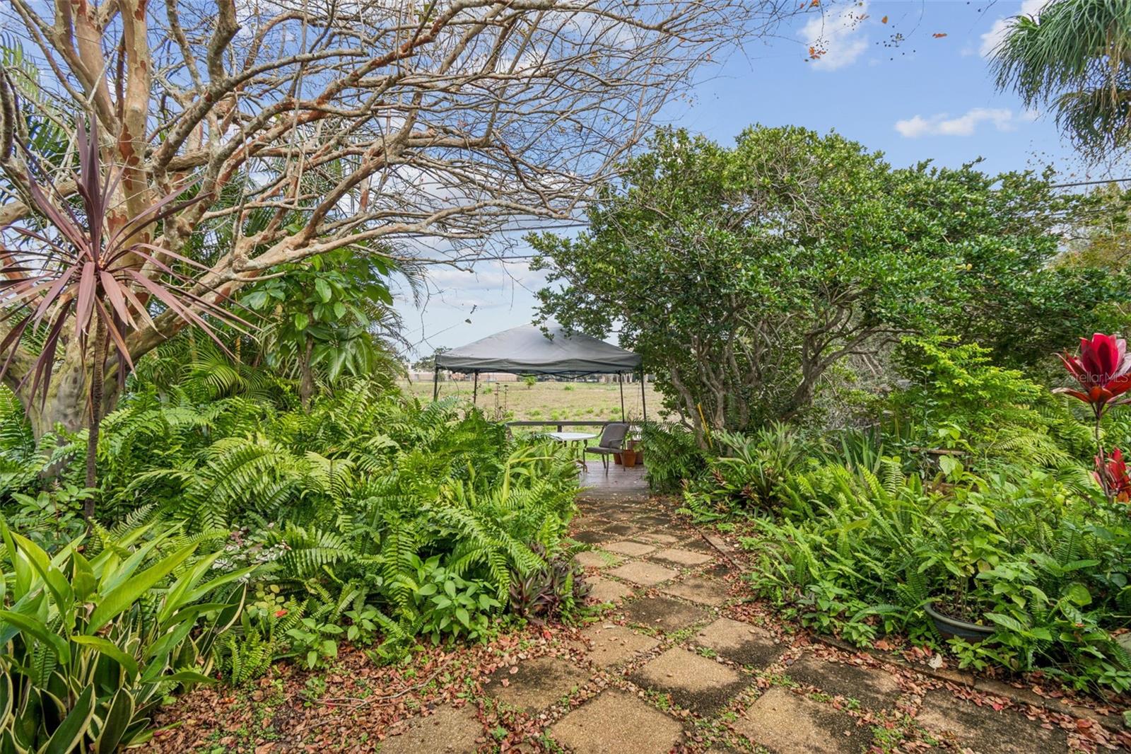 Image 47 of 66 For 1399 Embassy Drive