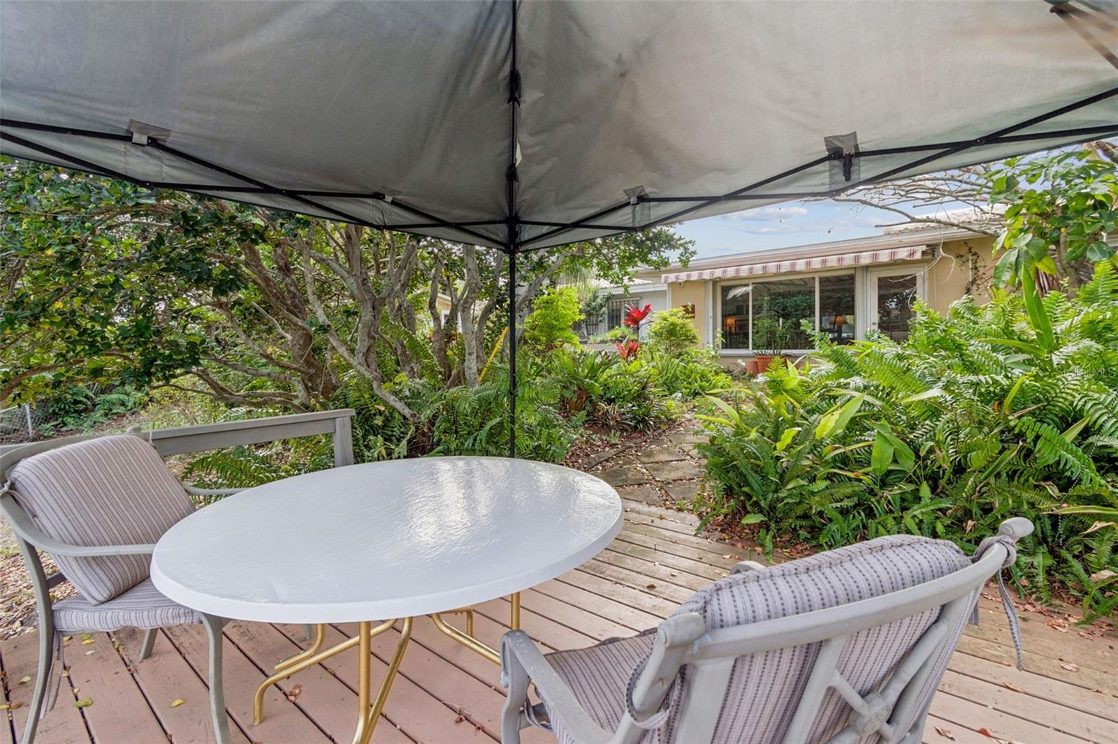 Image 51 of 66 For 1399 Embassy Drive