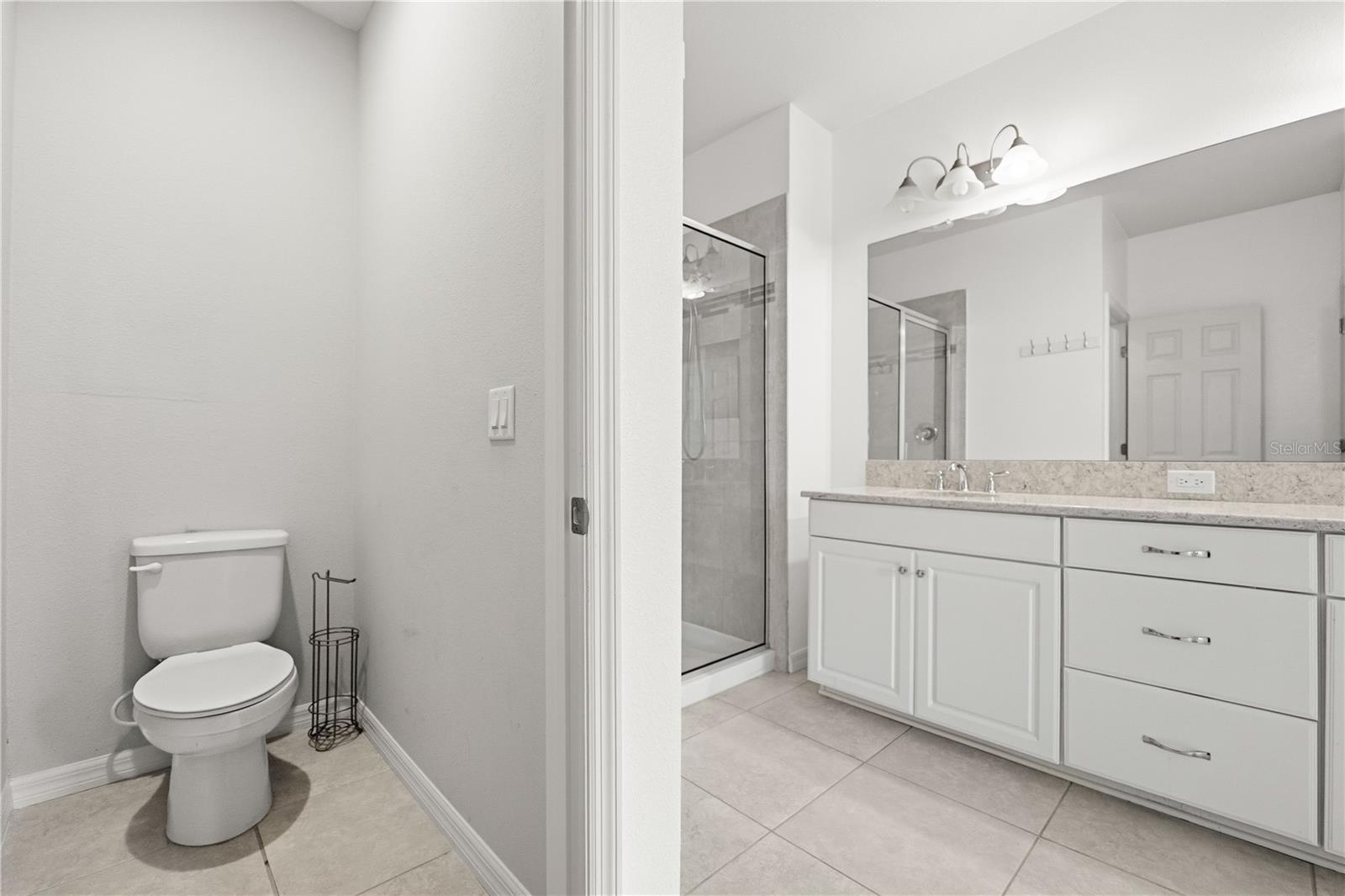 Image 13 of 32 For 1066 Amber Leaf Trail