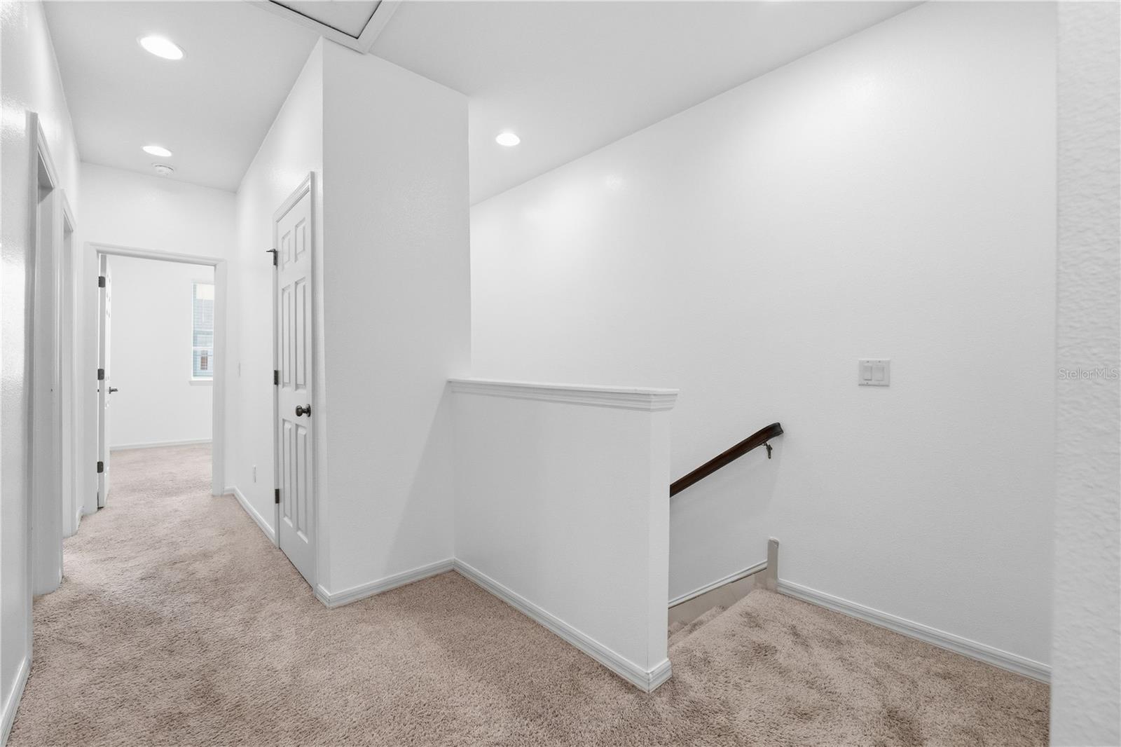 Image 8 of 32 For 1066 Amber Leaf Trail