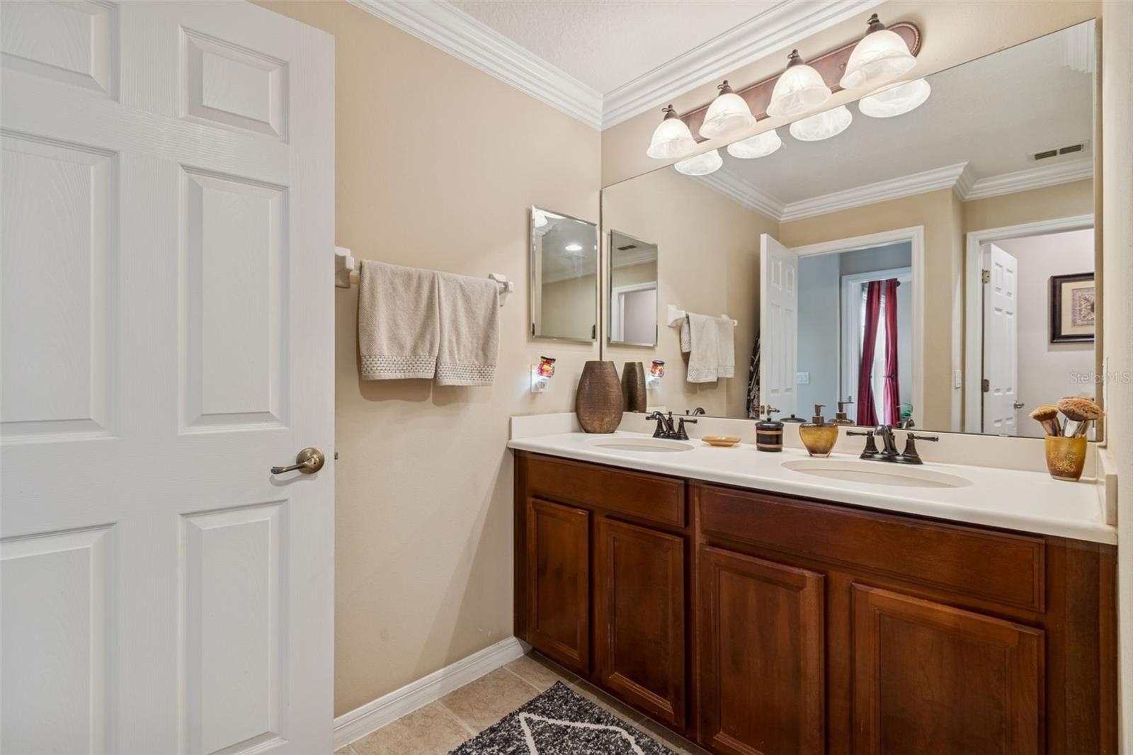 Image 30 of 62 For 10250 Fallsgrove Street