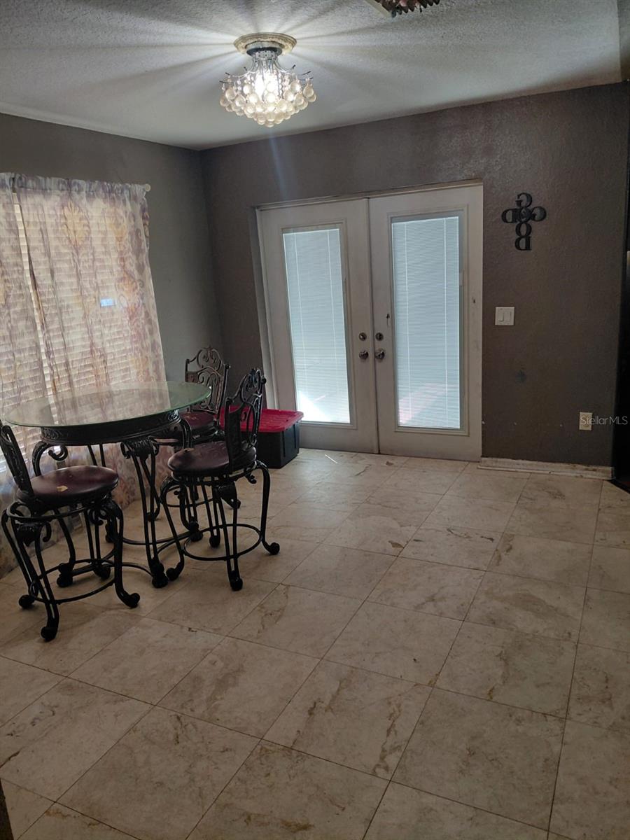 Image 10 of 36 For 11382 Mahopac Road