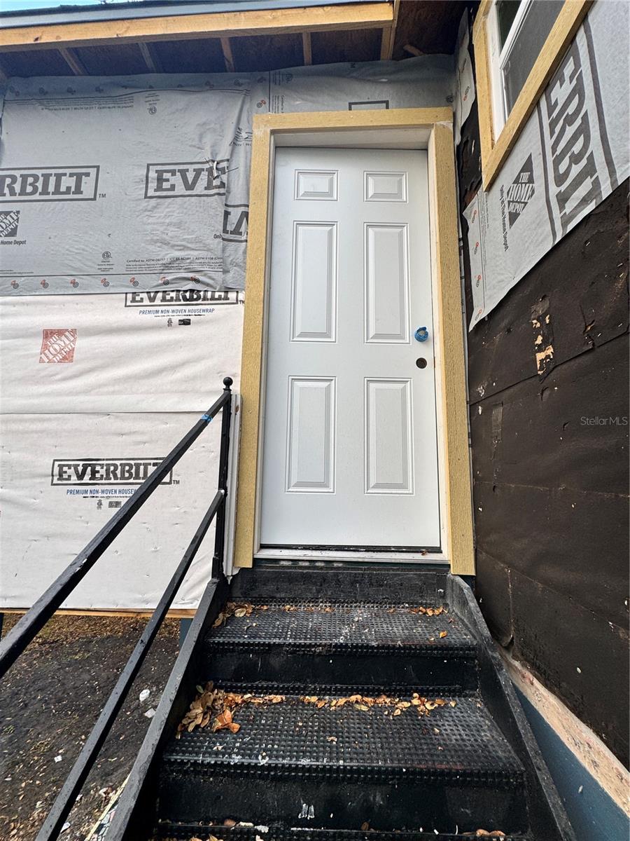 Image 17 of 17 For 1543 Scranton Avenue