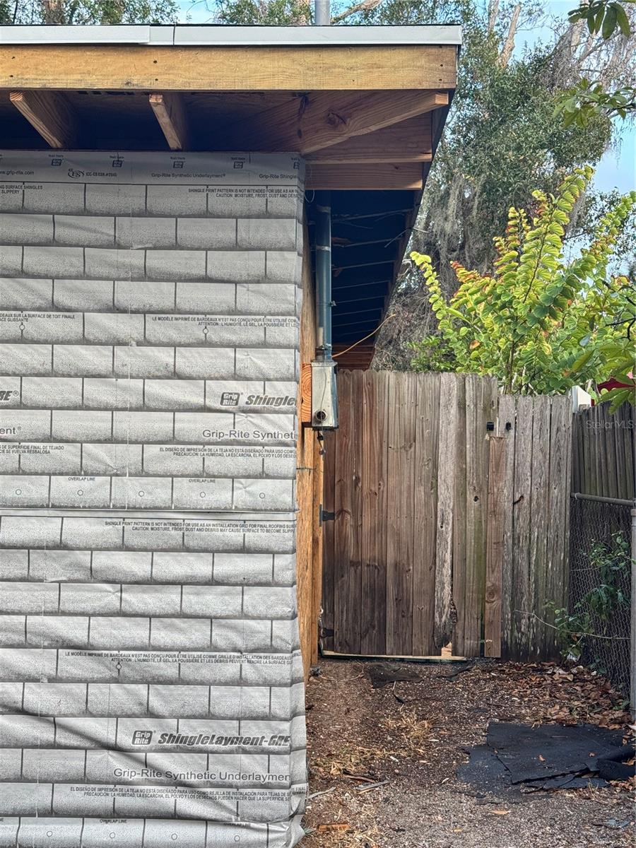 Image 4 of 17 For 1543 Scranton Avenue