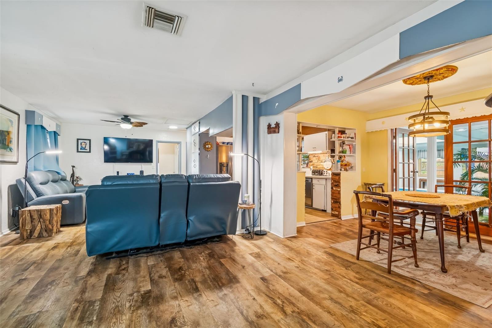 Image 16 of 46 For 7551 17th Lane N