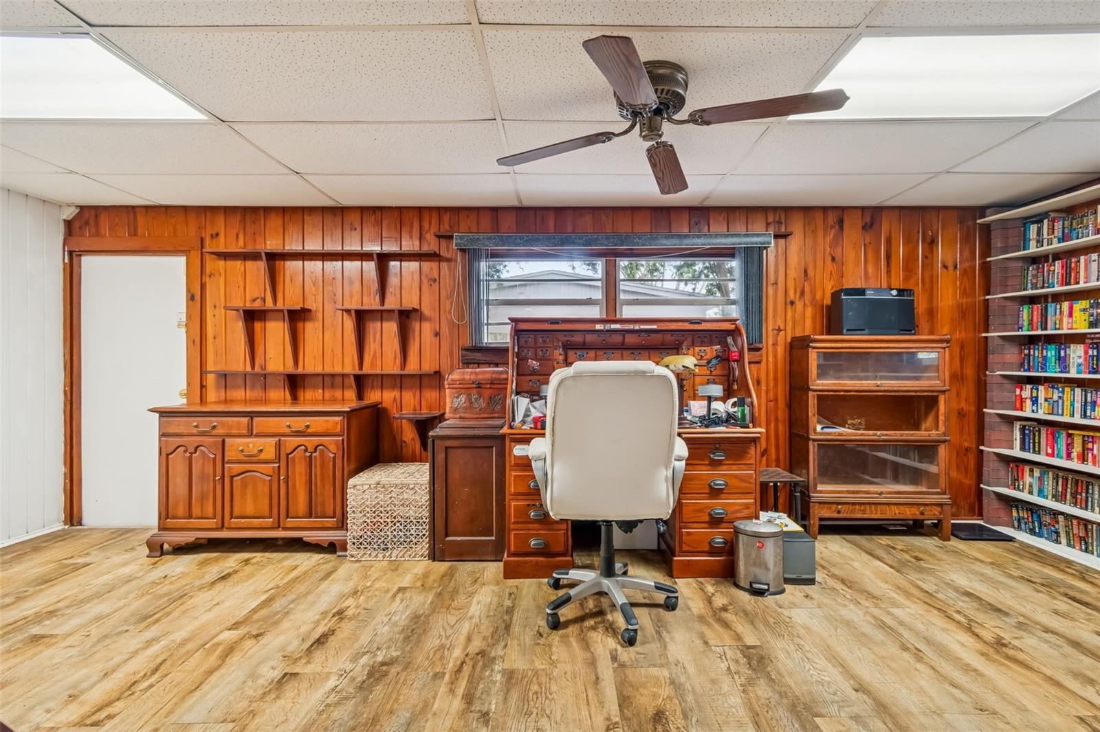 Image 17 of 46 For 7551 17th Lane N