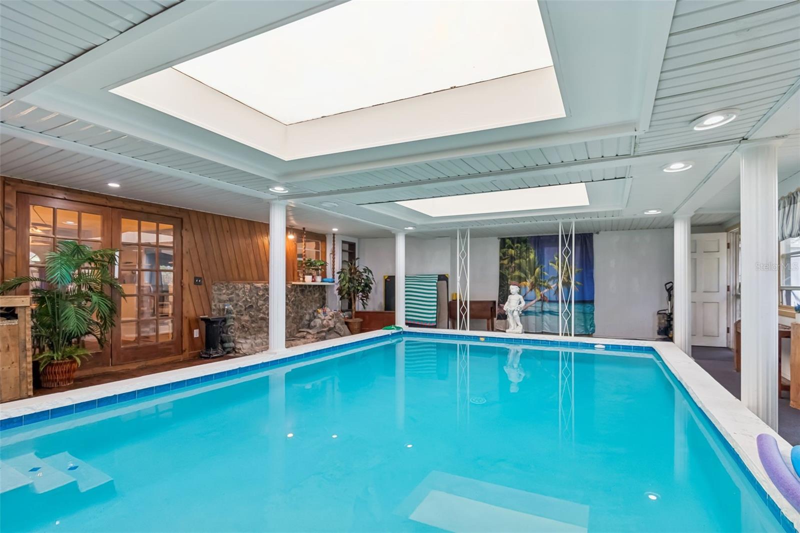 Image 23 of 46 For 7551 17th Lane N