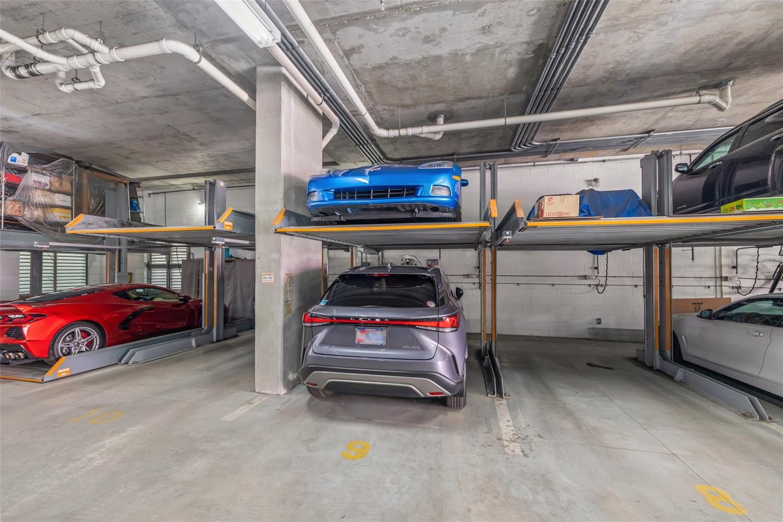 Listing photo id 34 for 475 2nd Street N 201