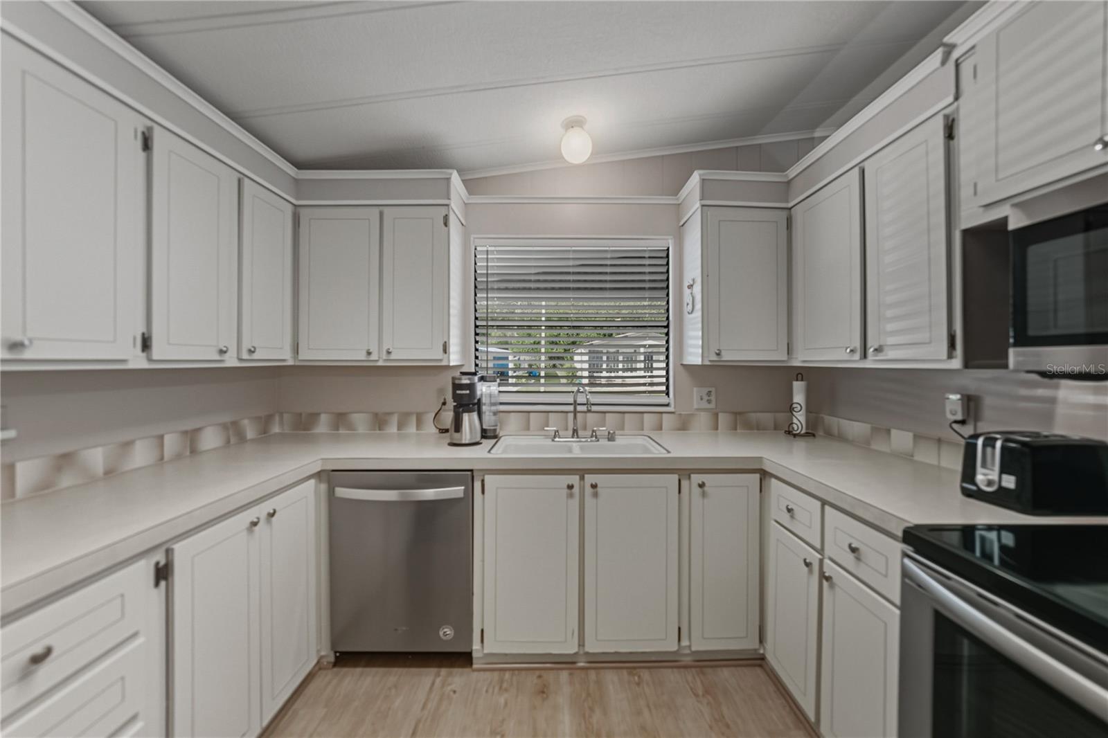 Image 16 of 58 For 35122 Mcculloughs Leap