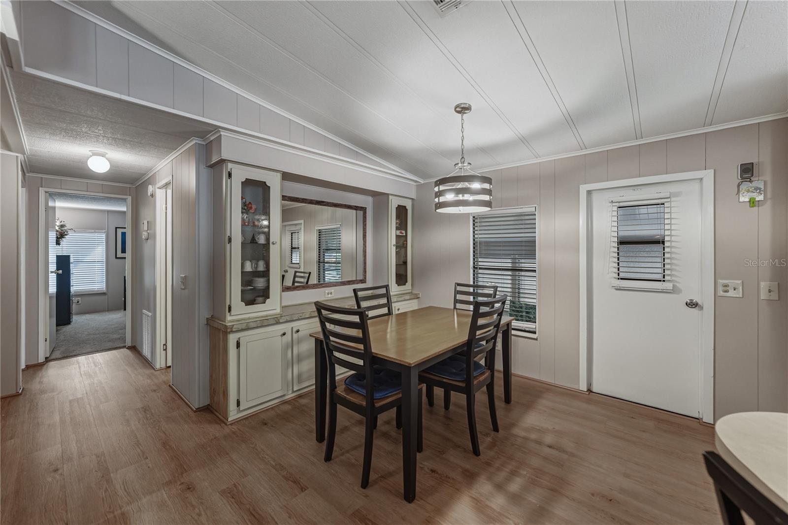 Image 21 of 58 For 35122 Mcculloughs Leap