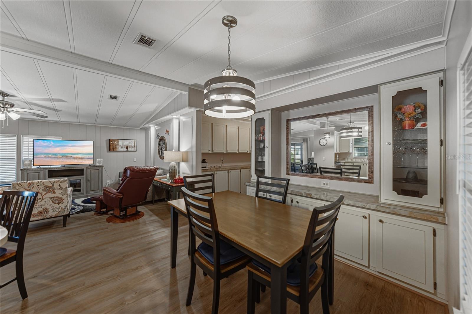 Image 22 of 58 For 35122 Mcculloughs Leap