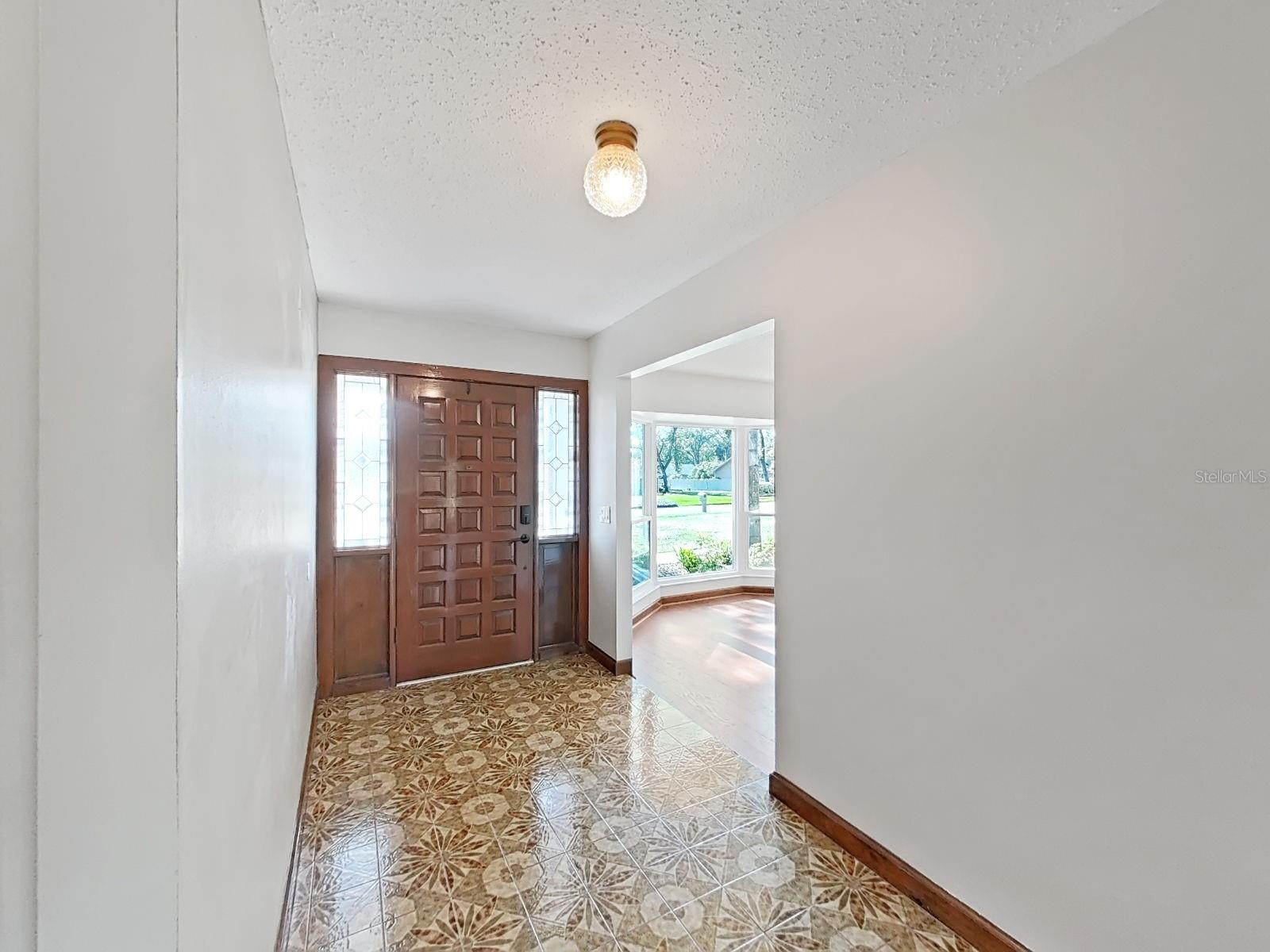 Image 11 of 50 For 2921 Chelsea Woods Drive