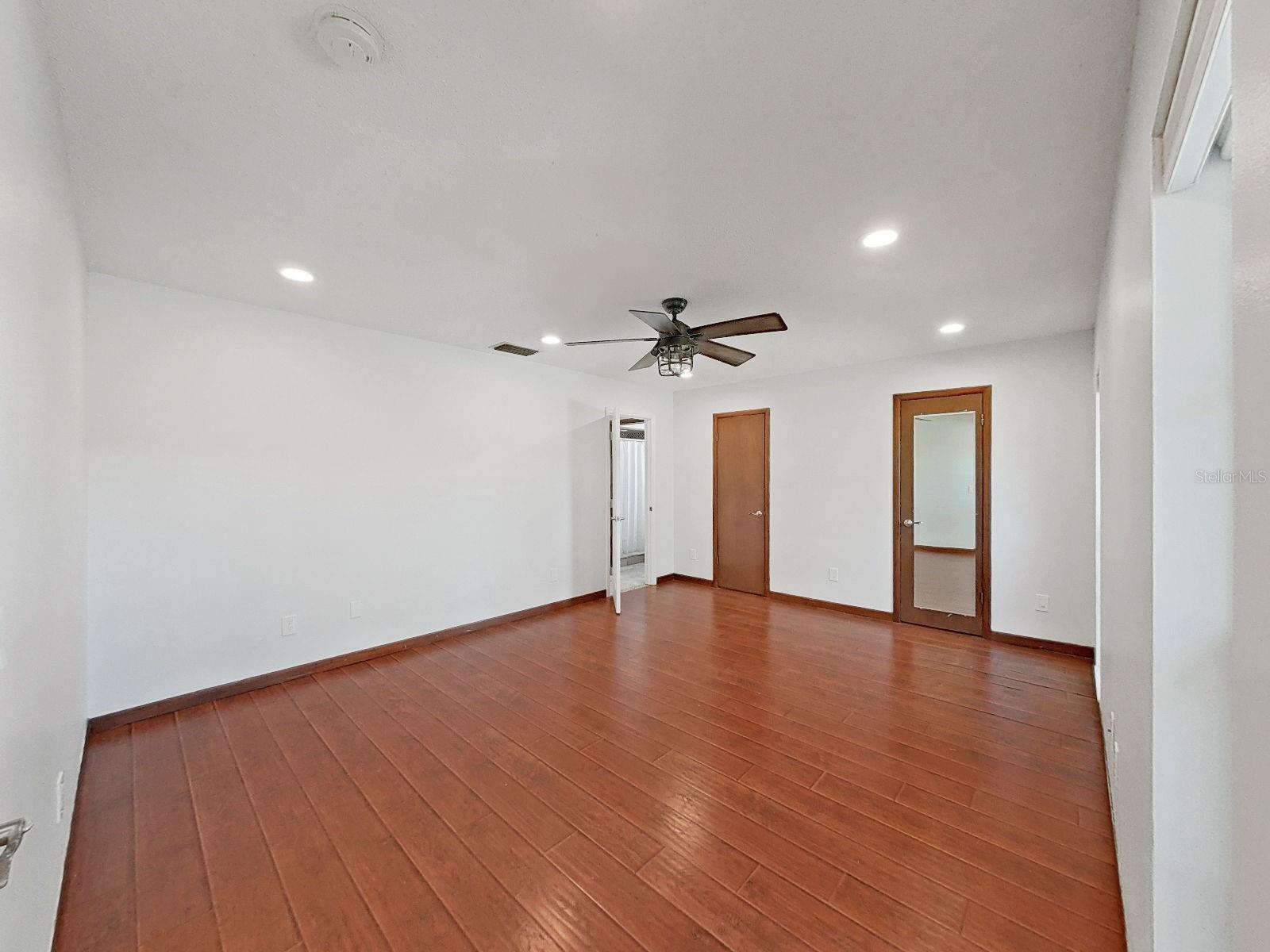 Image 28 of 50 For 2921 Chelsea Woods Drive