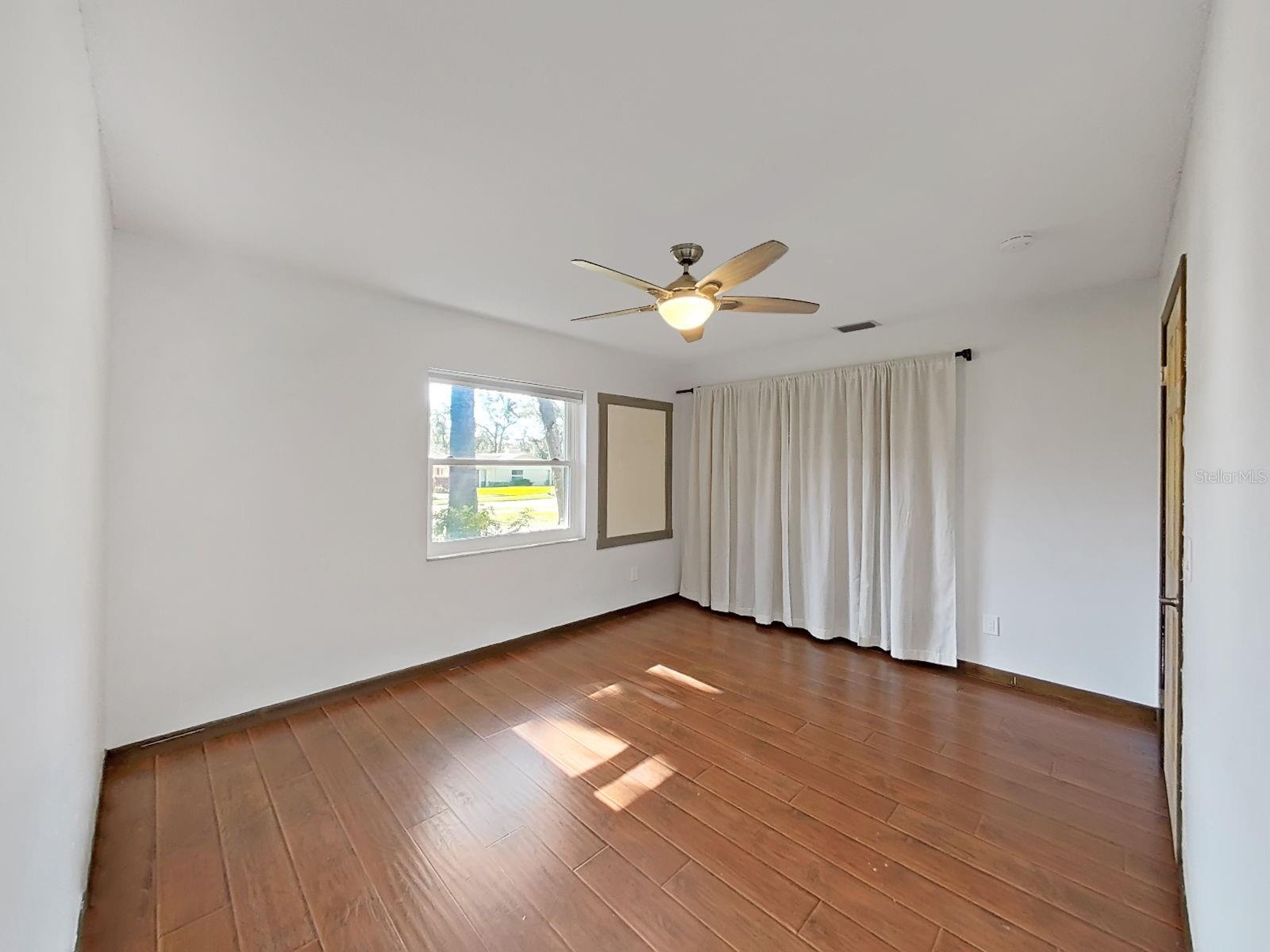 Image 34 of 50 For 2921 Chelsea Woods Drive