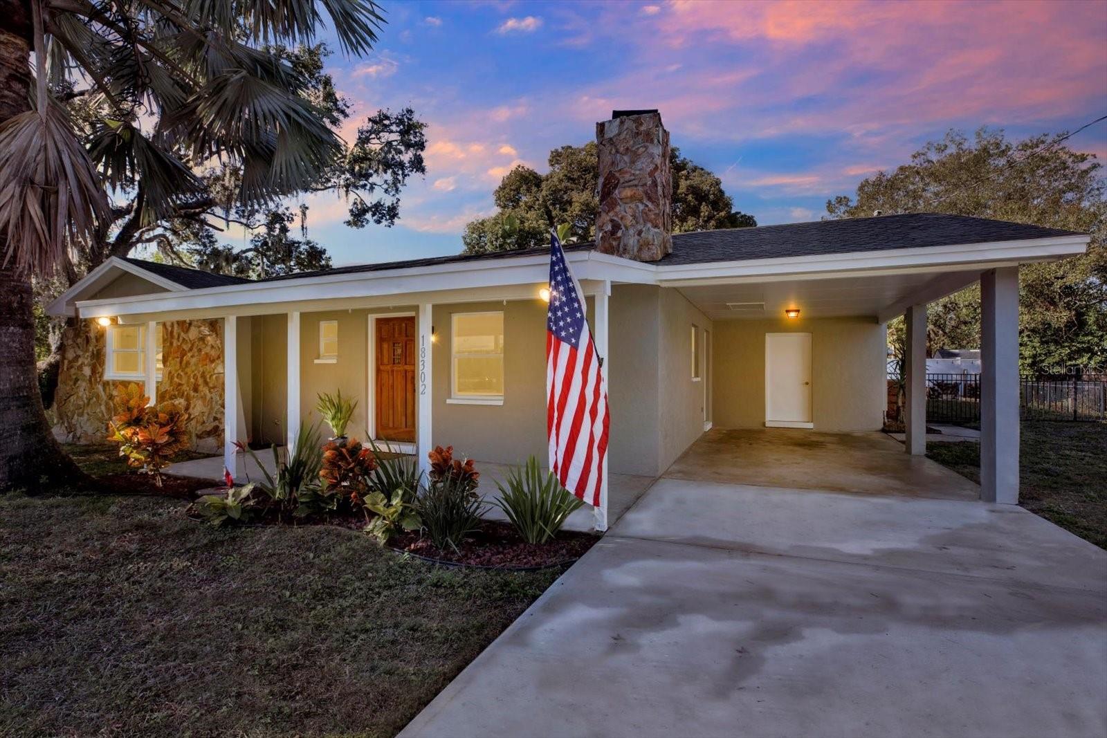 Listing photo id 32 for 18302 Oakdale Road