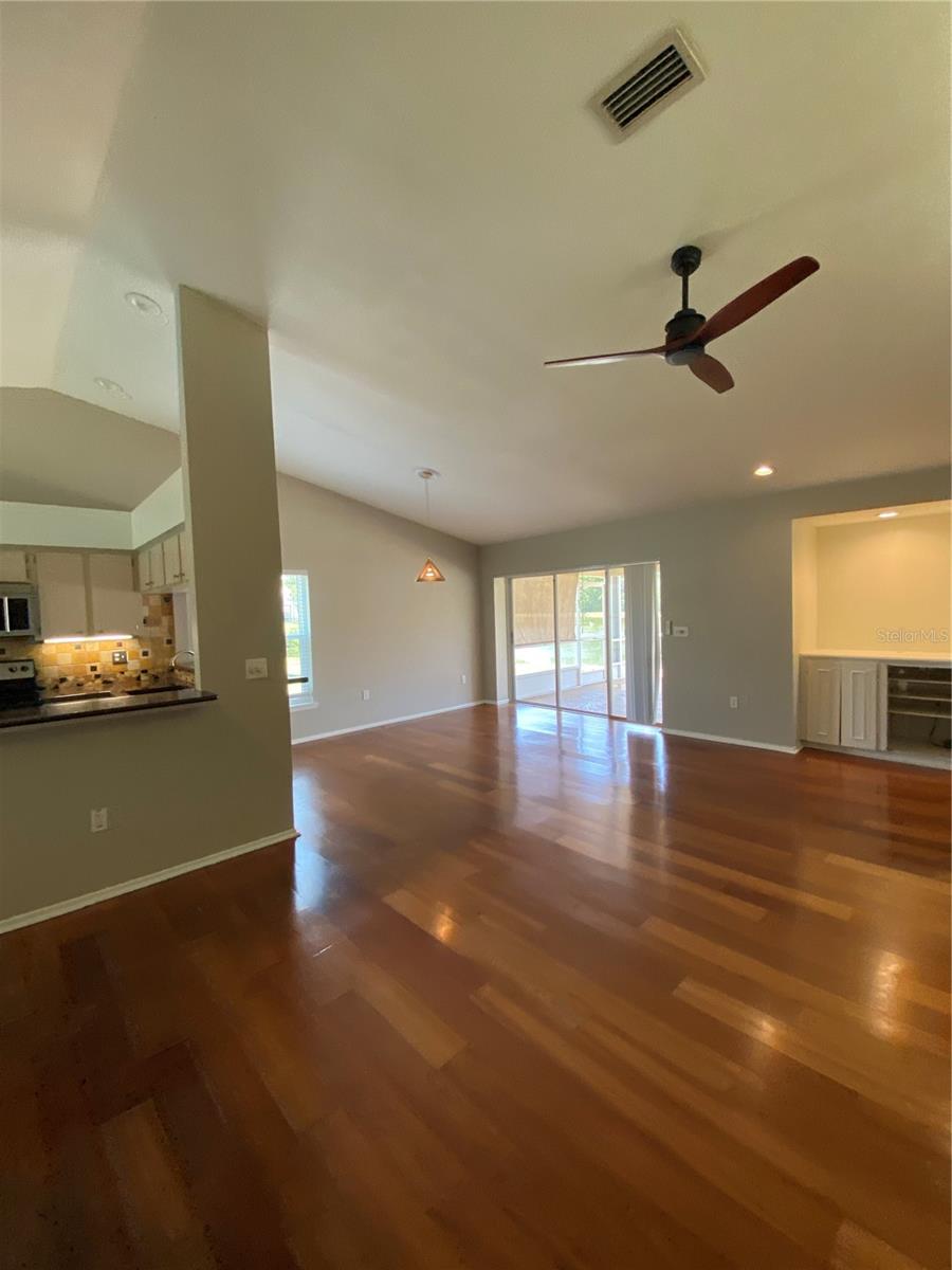 Image 5 of 34 For 1144 Key West Ct