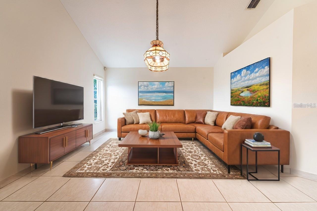 Listing photo id 9 for 1515 Lions Club Drive