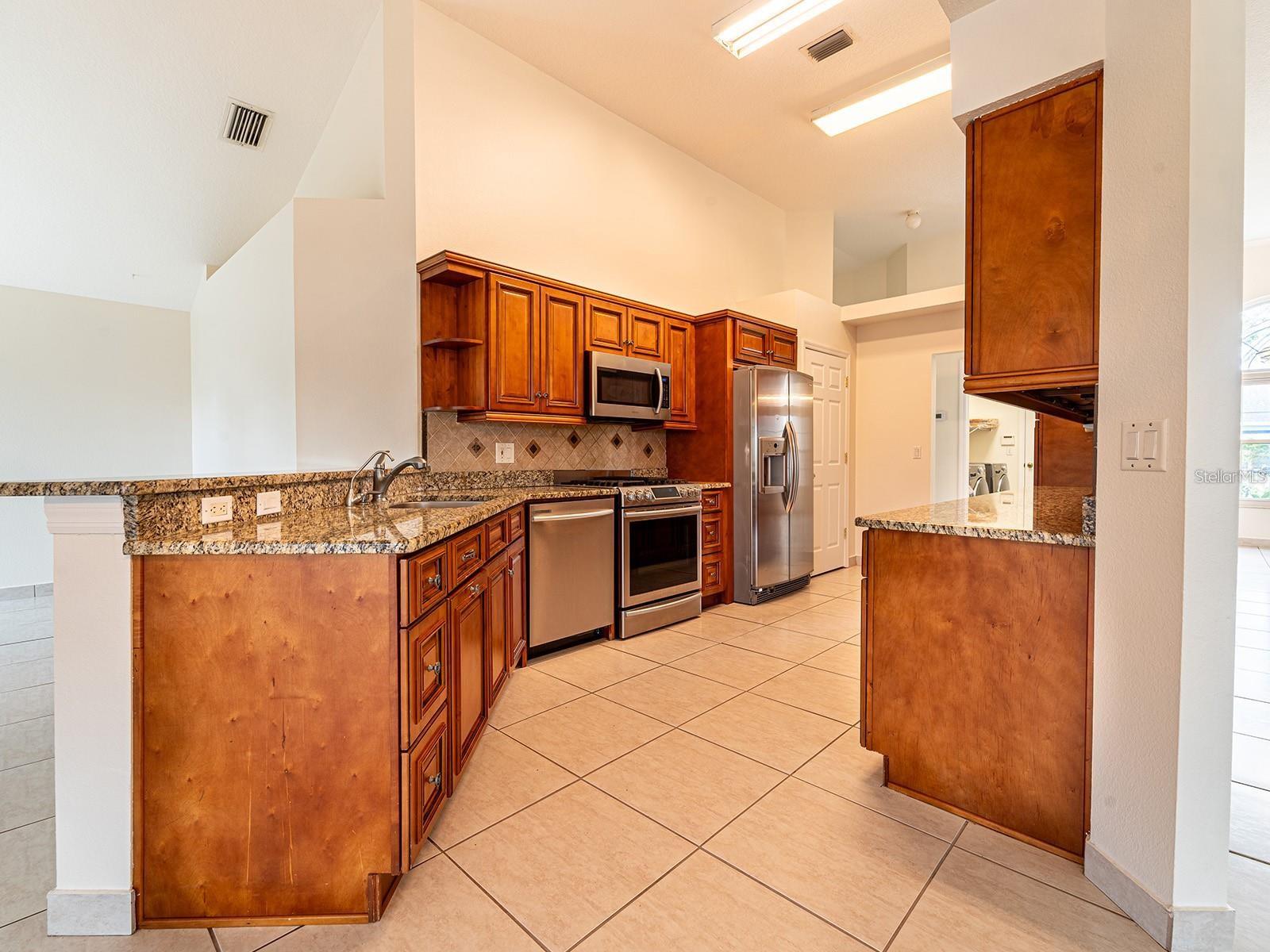 Listing photo id 7 for 1515 Lions Club Drive