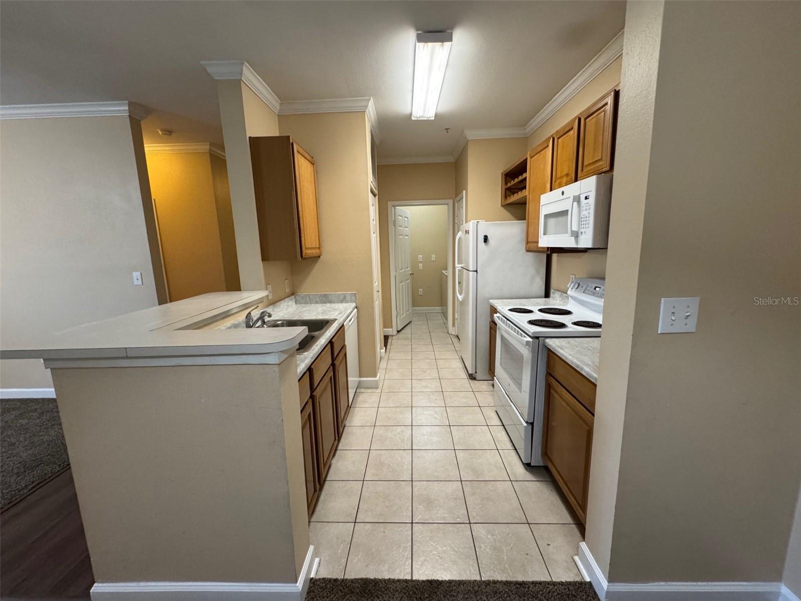 Image 4 of 17 For 18575 Bridle Club Drive